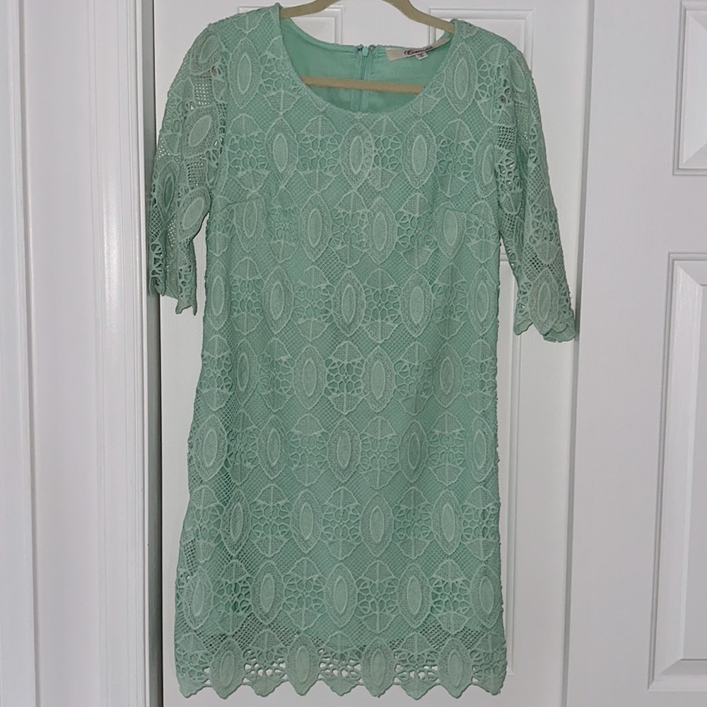 Mint green lace overlay 3/4 sleeve dress M
